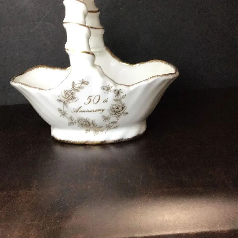 Trinket box, vintage, 50th anniversary flower basket